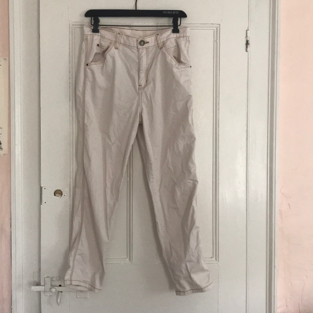 Girlfriend high rise Capri pants